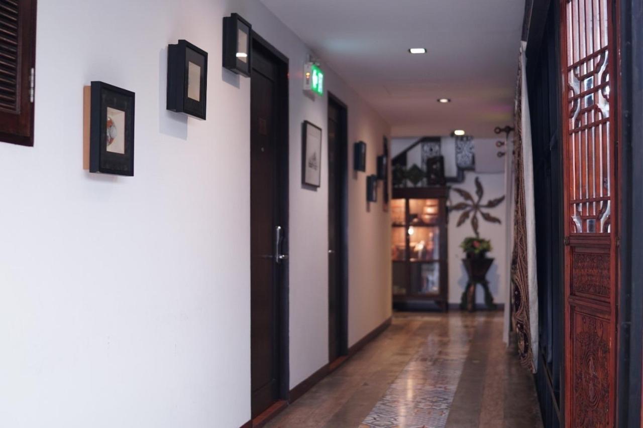 Baan Huenphen Boutique Hotel Чиангмай Екстериор снимка