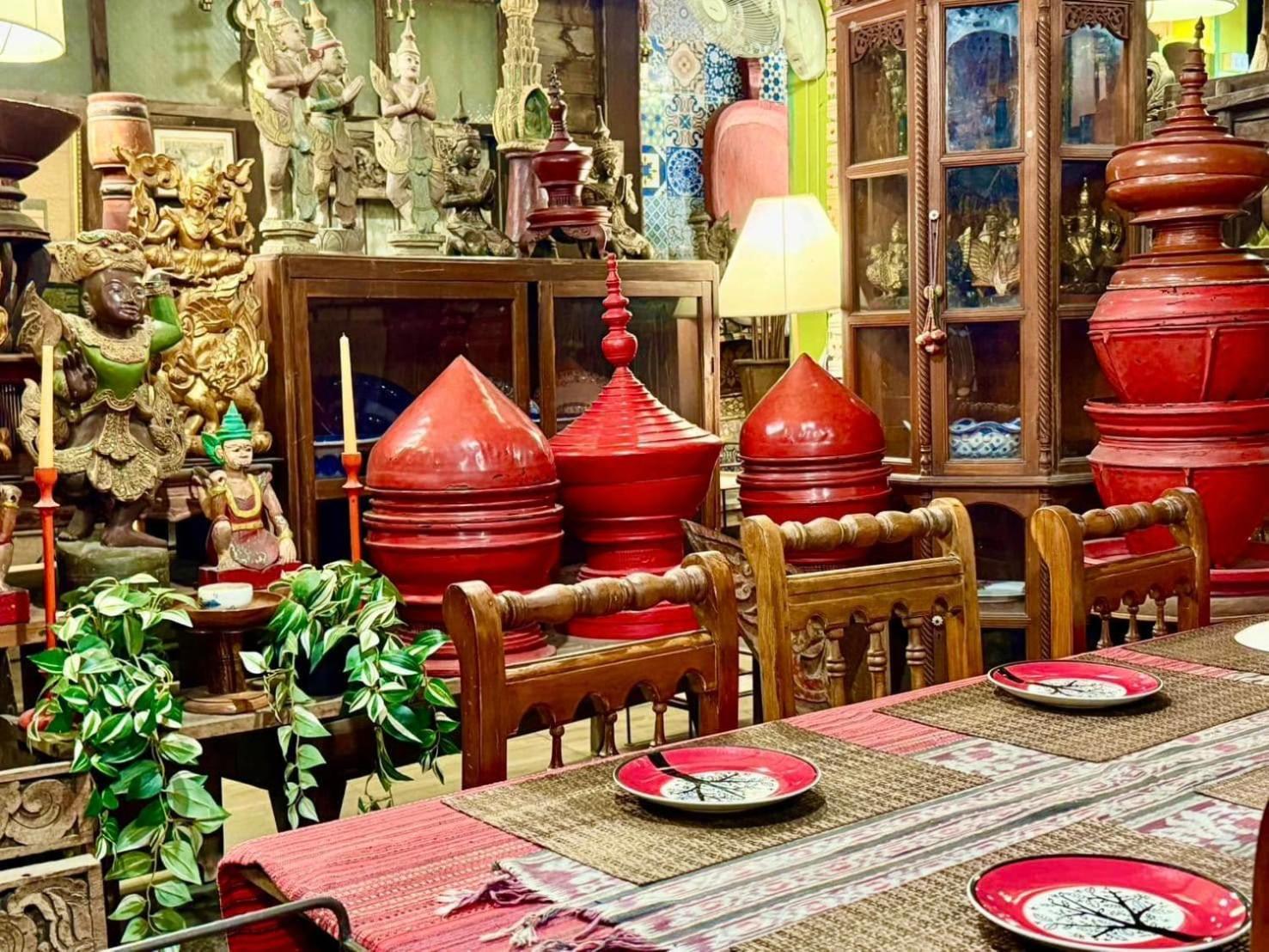 Baan Huenphen Boutique Hotel Чиангмай Екстериор снимка