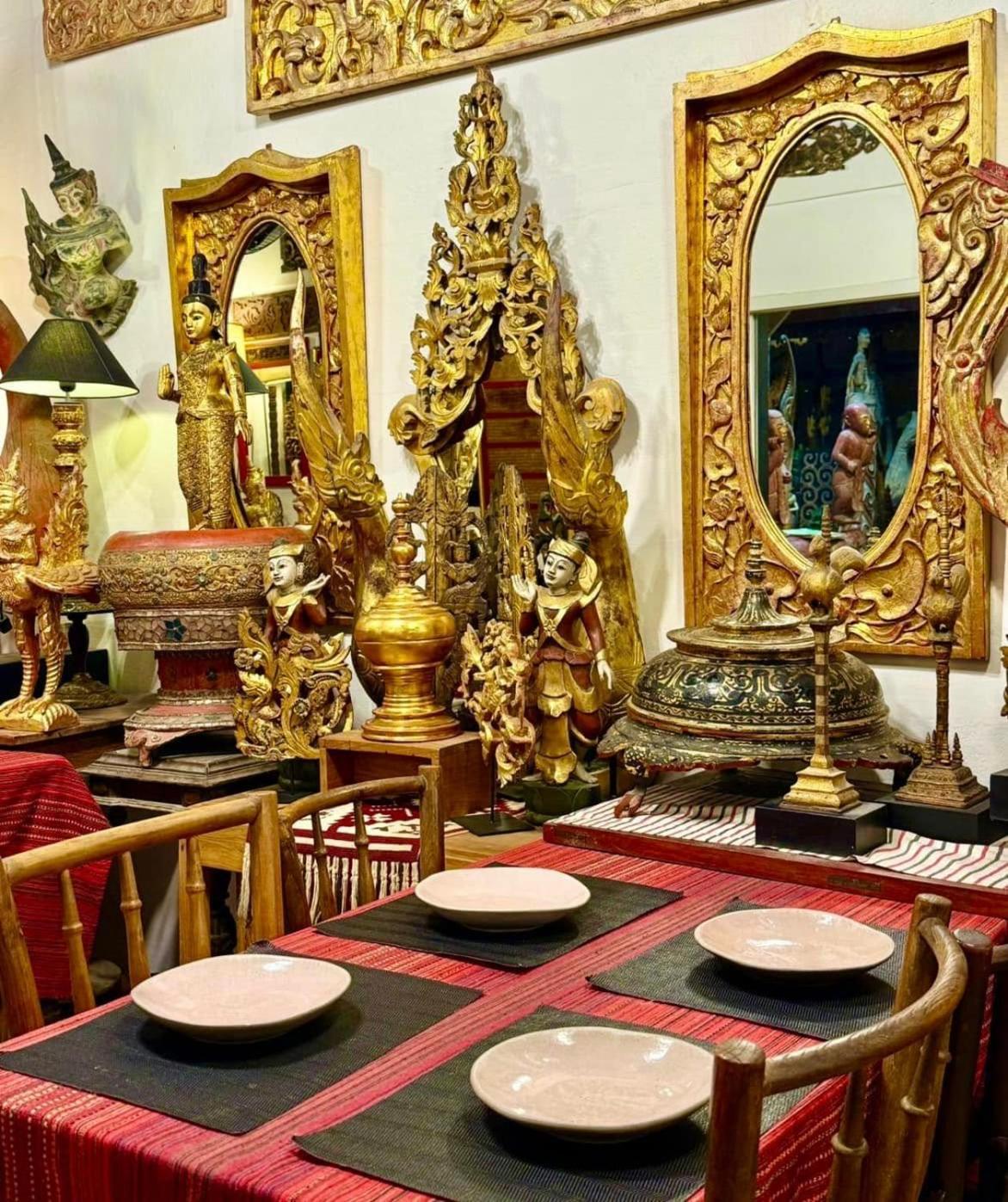 Baan Huenphen Boutique Hotel Чиангмай Екстериор снимка